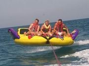 UV Resistance Towable Water Board Inflatable Flying Sofa for Summer Water Sports