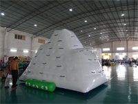 Inflatable Iceberg with 3 Sides Climbing Wall for Beach Park, Water Park