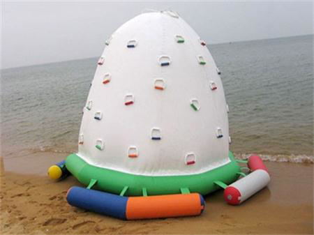 Inflatable Iceberg