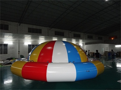 Inflatable Water Saturn