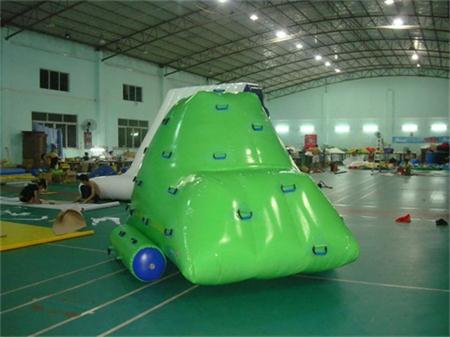 Inflatable Iceberg