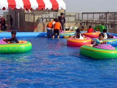 Inflatable Bumper Boat